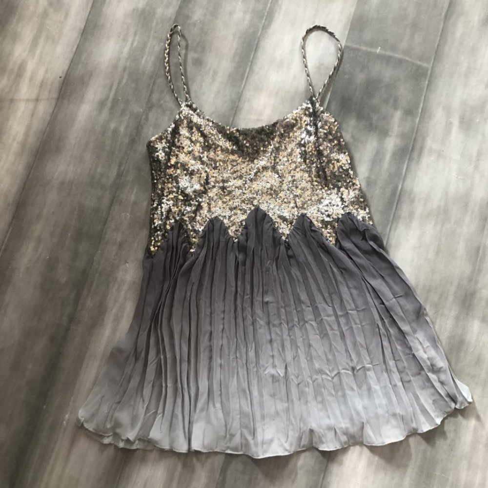 Gimmicks by BKE Silk Chiffon Sequin Tank Top